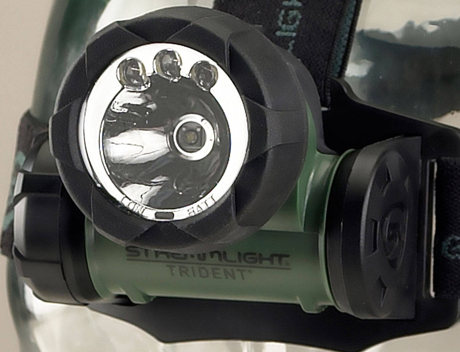 STL 61051 TRIDENT HEADLAMP WHT/GRN LED GREEN