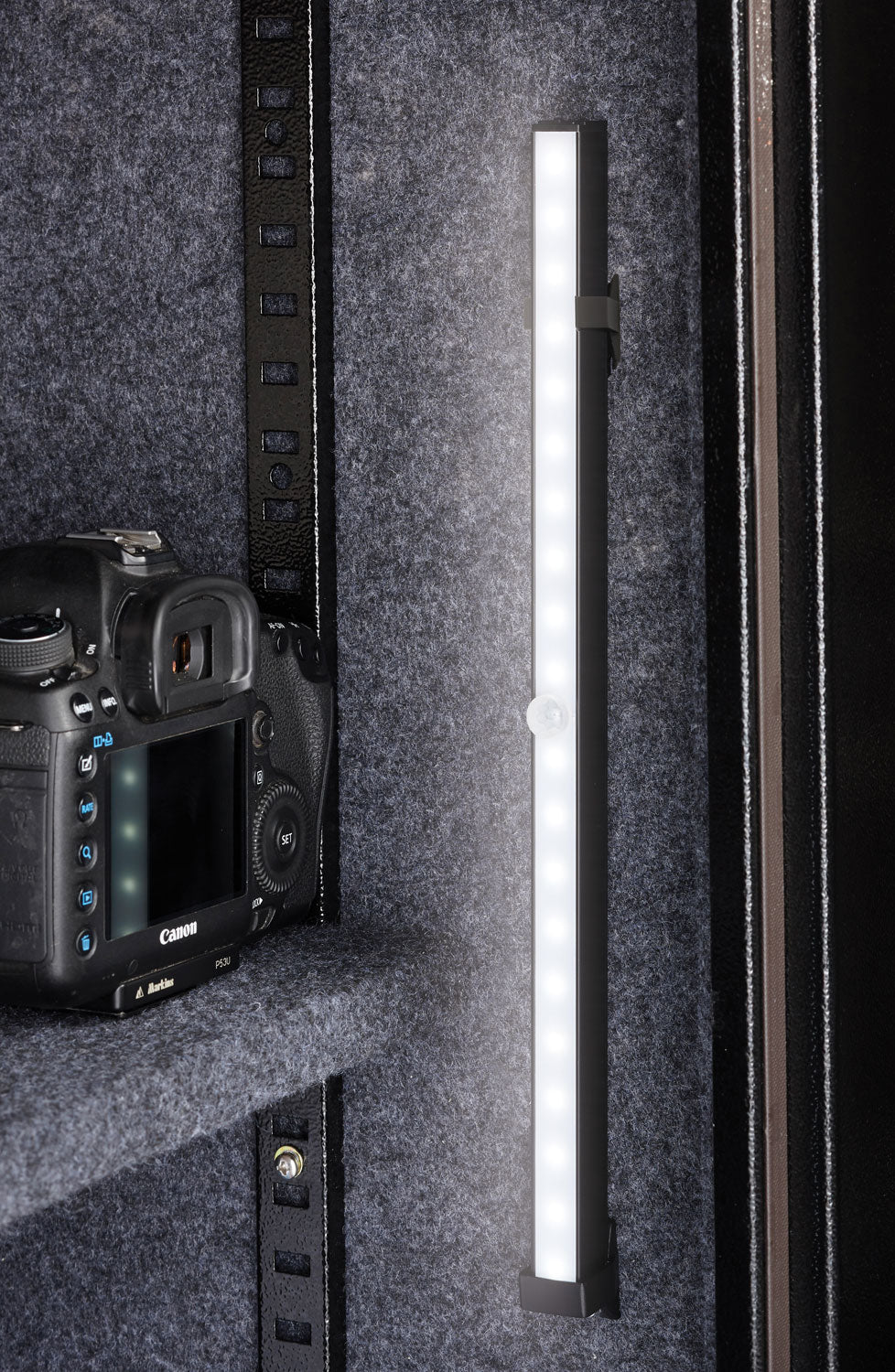 HORN 96001 CORDLESS LED SAFE LIGHT