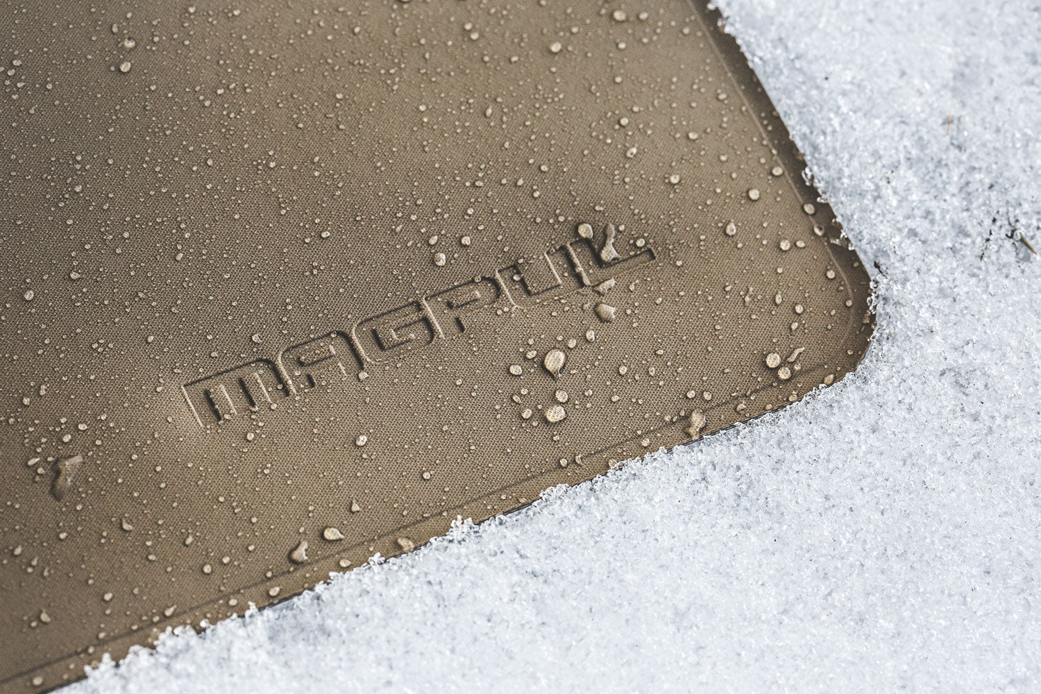 MAGPUL MAG856-245 DAKA POUCH SMALL FDE