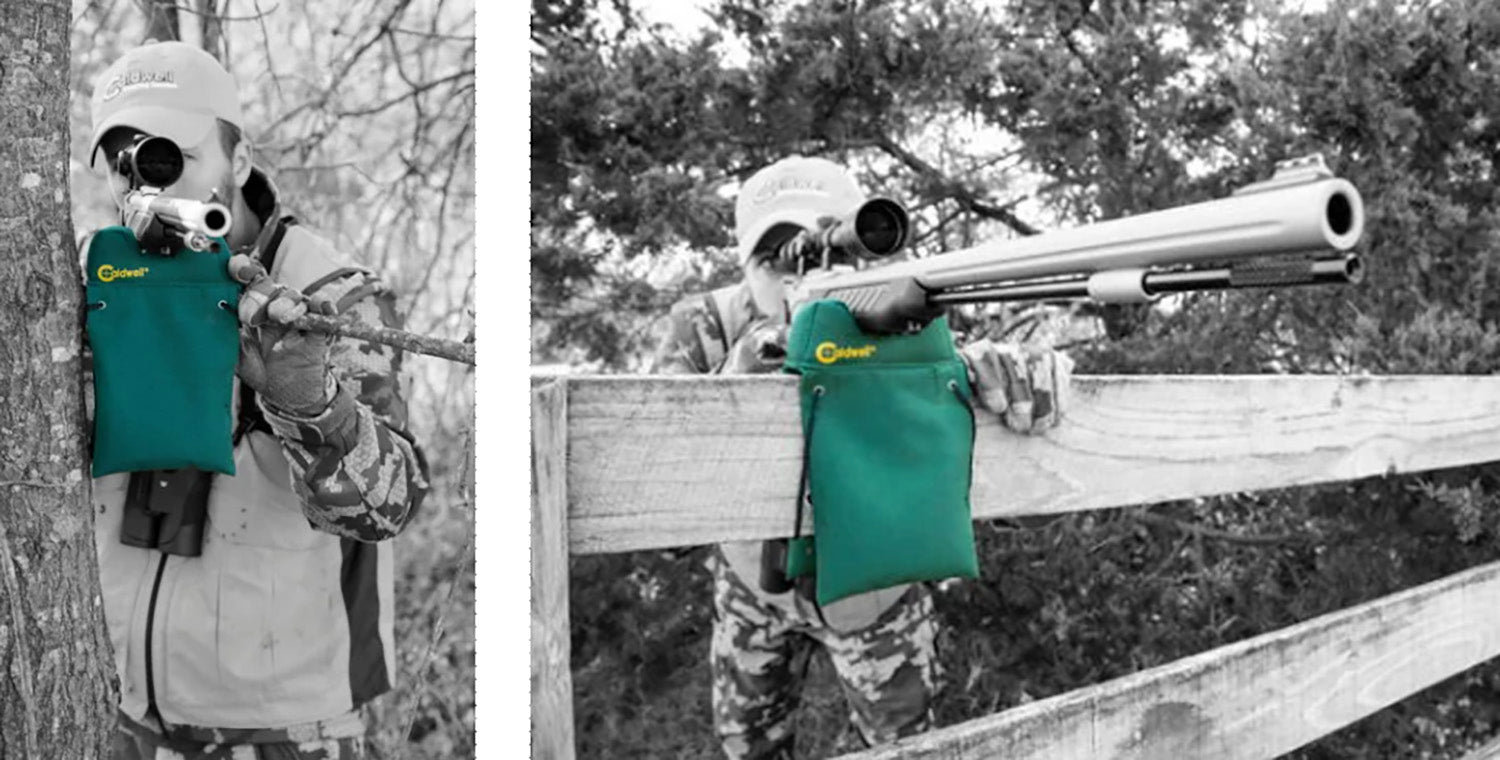 CALD 247261 HUNTING BLIND BAG FILLED