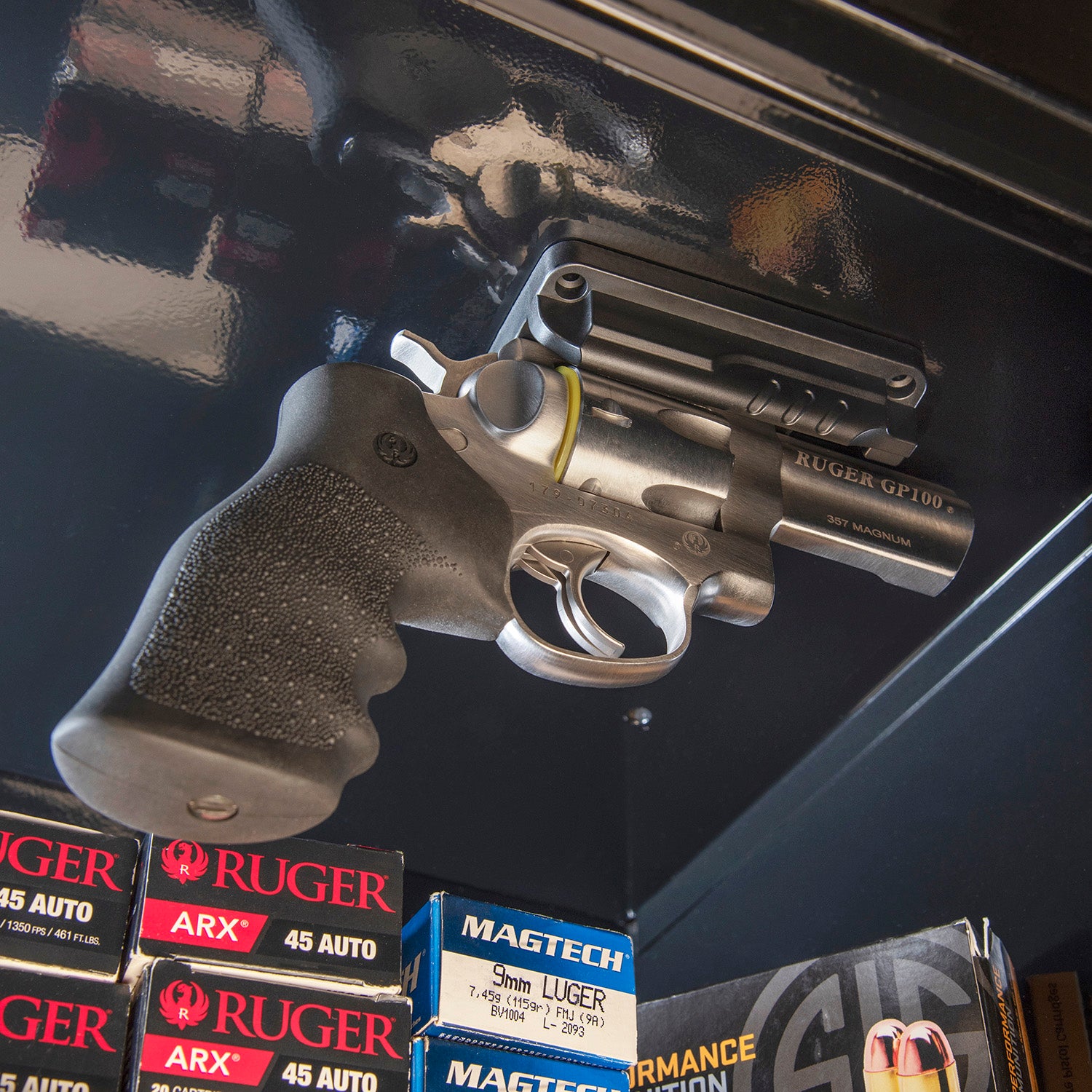 ALLEN 5648 GUN READY RAIL GUN MAGNET BLK