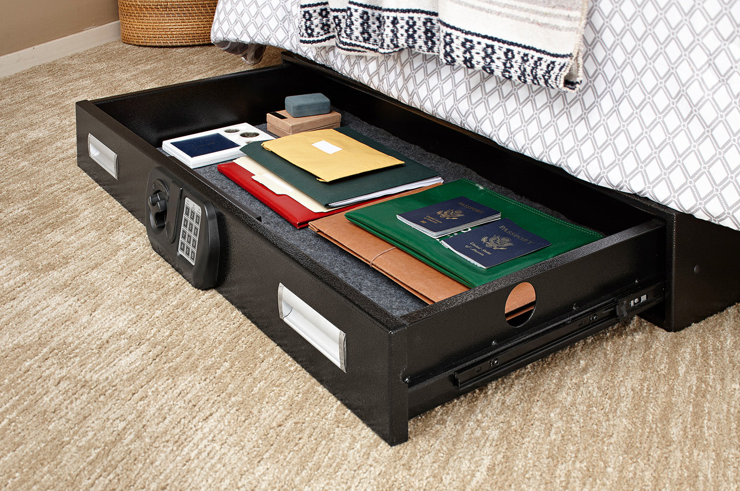 SNAPSAFE 75401 40X22X6 UNDER BED SAFE LG D