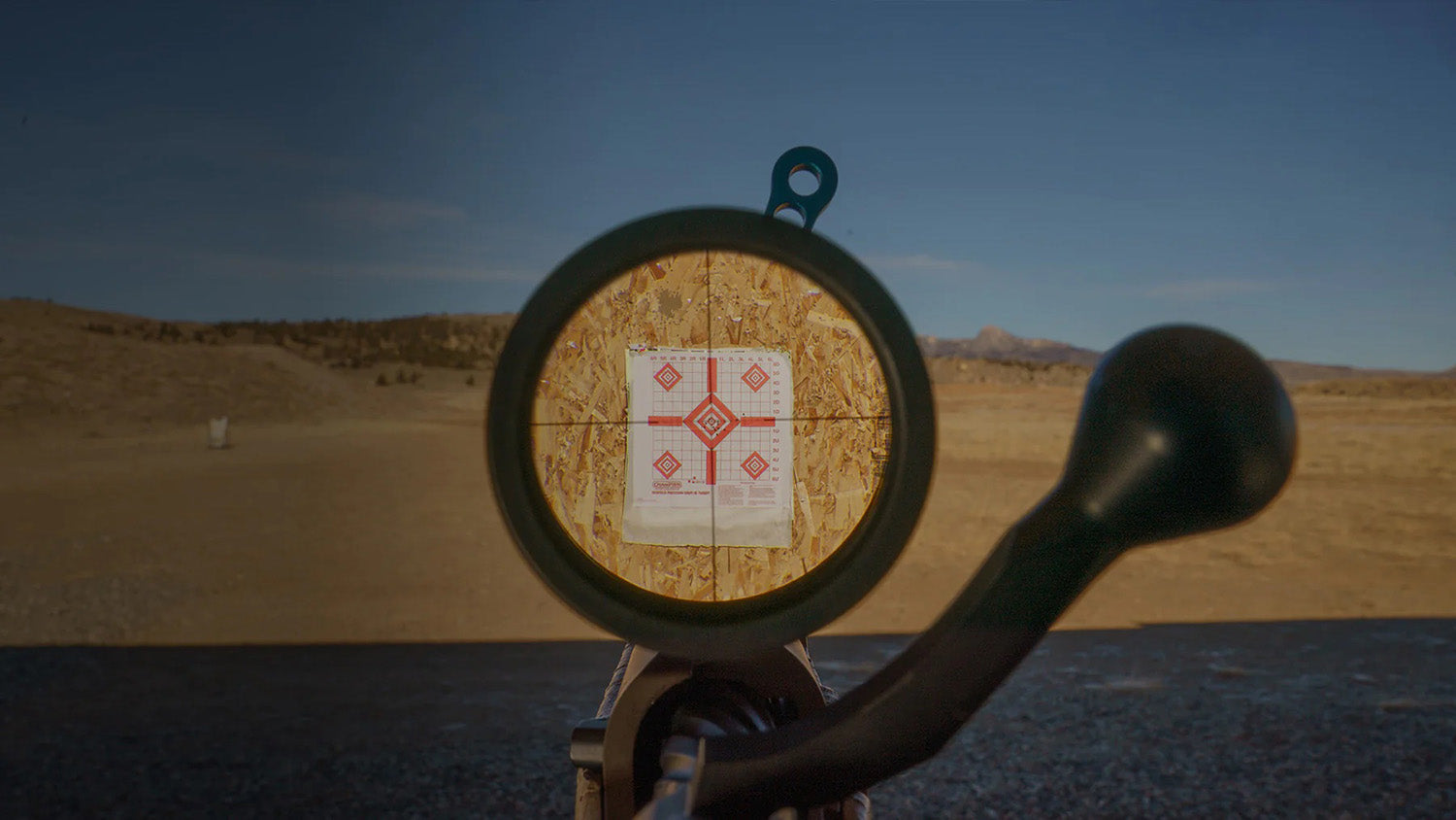 HUSK 1016HO     TACTICAL 1-6X24 RIFLESCOPE