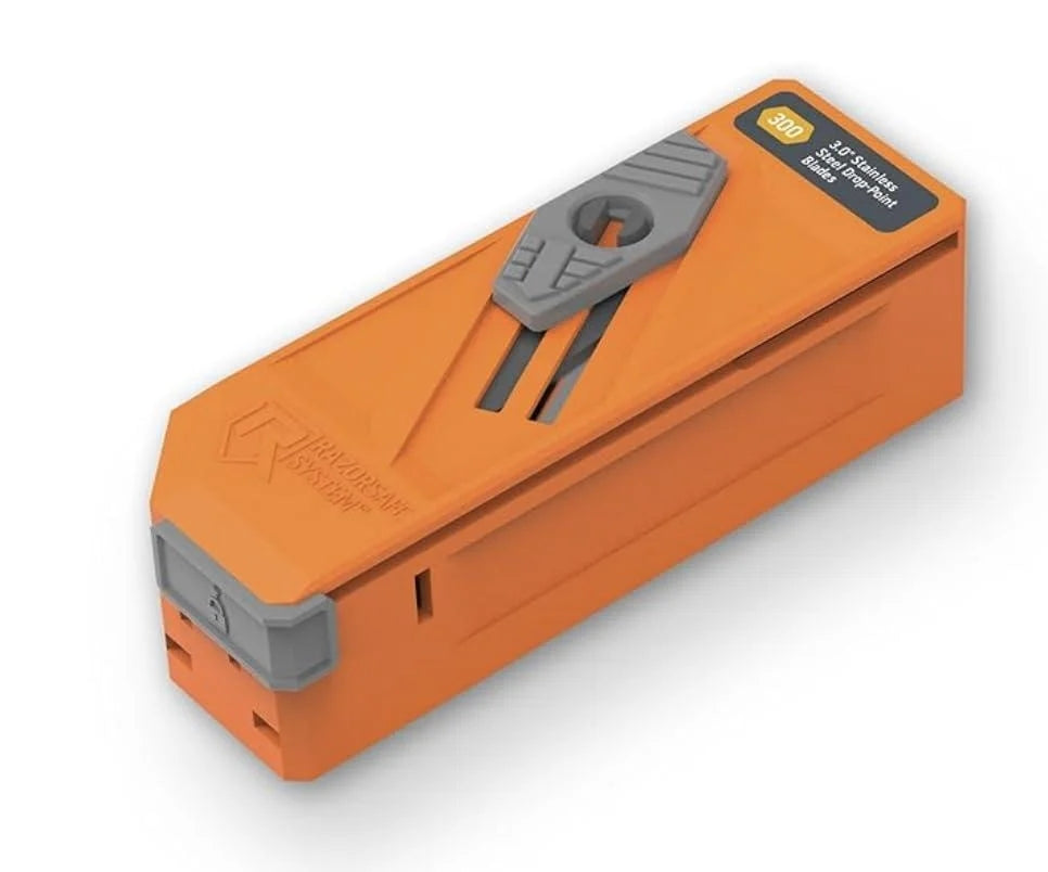 Outdoor Edge Razorsafe 3 Drop Point Blade Dispenser