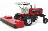Ertl 1/64 Massey Ferguson Self-Propelled Windrower